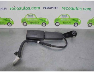 Recambio de enganche cinturon para ssangyong korando 2.0 td cat referencia OEM IAM 5 PUERTAS