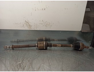 Recambio de transmision delantera derecha para renault megane grand tour 1.9 referencia OEM IAM 8200198015  