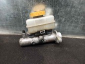 Replacement brake master cylinder for Nissan Pick-Up (D22) 2.5 16V Turbodiesel CAT OEM IAM reference 460103S400 