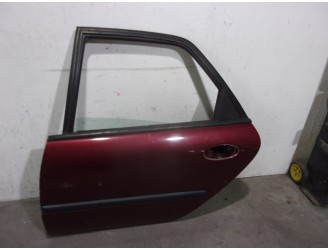 Recambio de puerta trasera izquierda para renault laguna (b56) 2.0 referencia OEM IAM 7751468112 GRANATE 5 PUERTAS