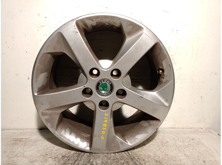 Recambio de llanta para skoda octavia ii (1z3) 1.2 tsi referencia OEM IAM 1Z0601025AG R166.5JX16H2ET50 