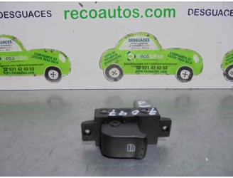 Recambio de mando elevalunas trasero derecho para ssangyong korando 2.0 td cat referencia OEM IAM 202006279 