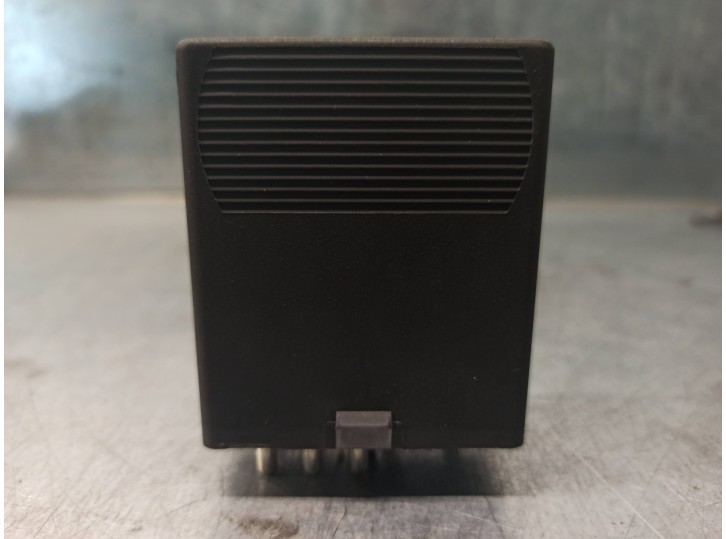 Recambio de rele para mercedes-benz clase v (w638) 2.3 turbodiesel cat referencia OEM IAM A0225450732  