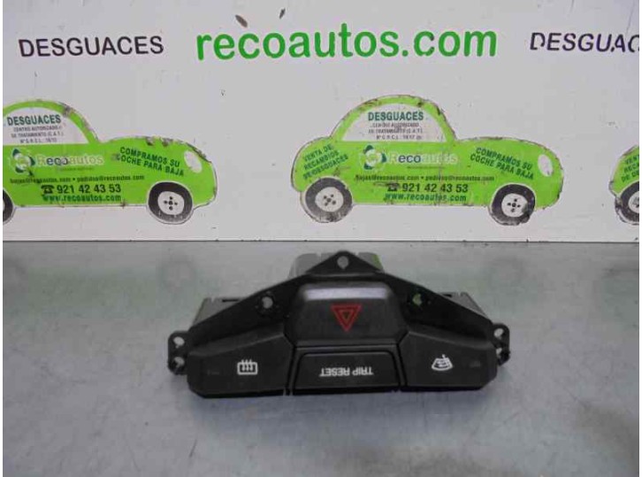 Recambio de warning para ssangyong korando 2.0 td cat referencia OEM IAM 299130908  