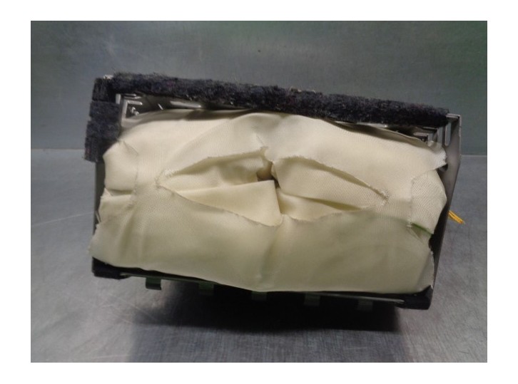 Recambio de airbag delantero derecho para mitsubishi grandis (na0w) 2.4 inform referencia OEM IAM MN173206  