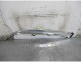 Recambio de molduras traseras para mercedes-benz clase e (w123) berlina+coupe 2.8 referencia OEM IAM 