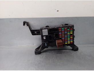 Recambio de caja reles / fusibles para jaguar x-type 2.5 v6 24v cat referencia OEM IAM 4X4314A073AE 518904206 