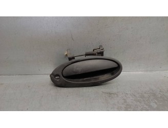 Recambio de maneta exterior delantera derecha para renault laguna (b56) 2.0 referencia OEM IAM 7700821374  5 PUERTAS