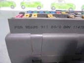 Recambio de caja reles / fusibles para citroën xsara berlina 1.9 diesel referencia OEM IAM 9568591180 