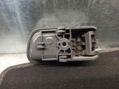 Replacement front left interior door handle for Nissan Pick-Up (D22) 2.5 16V turbodiesel CAT OEM IAM reference 806712S410 