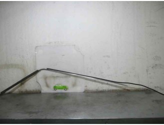 Recambio de molduras delanteras para mercedes-benz clase e (w123) berlina+coupe 2.8 referencia OEM IAM   