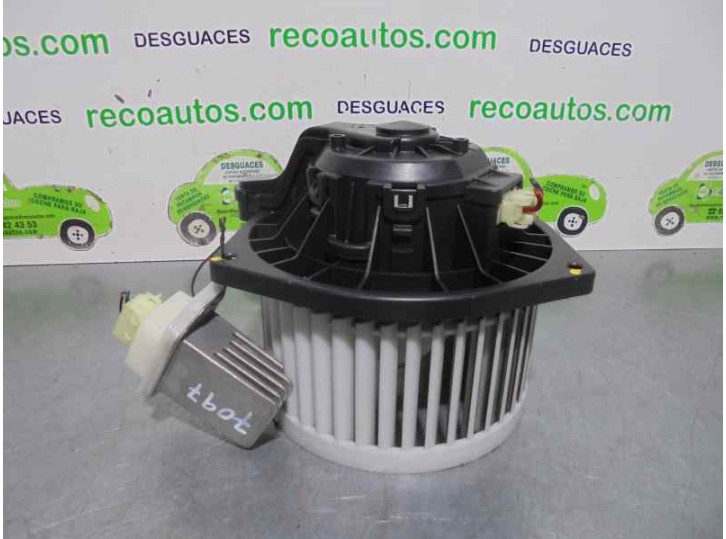 Replacement heater motor for SsangYong Korando 2.0 TD CAT OEM IAM reference 6811734000 