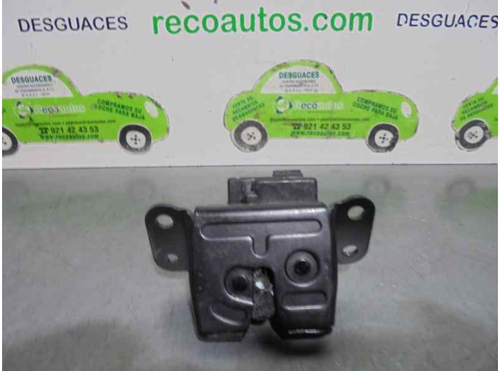 Recambio de cerradura maletero / porton para ssangyong korando 2.0 td cat referencia OEM IAM 7141034001 4 PINES 5 PUERTAS