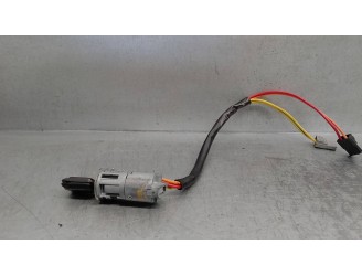 Recambio de conmutador de arranque para renault laguna (b56) 2.0 referencia OEM IAM 7701471180  