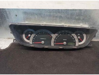 Recambio de cuadro instrumentos para ssangyong rodius 2.7 turbodiesel cat referencia OEM IAM 8020021100  