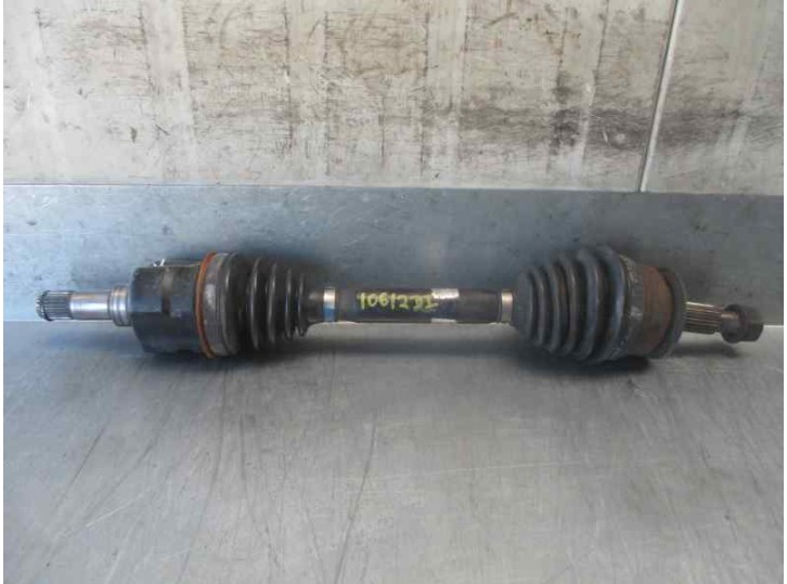 Recambio de transmision delantera izquierda para chrysler voyager (gs) 2.4 cat referencia OEM IAM P04808135 TT03257C0425 