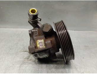 Recambio de bomba servodireccion para ford fiesta berlina 1.4 16v cat referencia OEM IAM RMF6RJ3A674CB 135827 