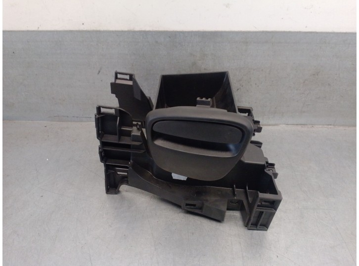 Recambio de guantera para smart fortwo coupé (453) electric drive / eq (453.391) referencia OEM IAM A4536800304 A45368070029J65 