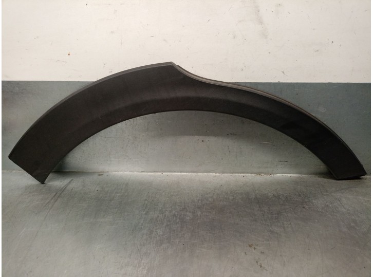 Recambio de aletin trasero derecho para kia stonic (yb) 1.0 t-gdi referencia OEM IAM 87744H8400 