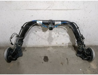 Recambio de puente trasero para smart fortwo coupé (453) electric drive / eq (453.391) referencia OEM IAM A4533508100 A453350810