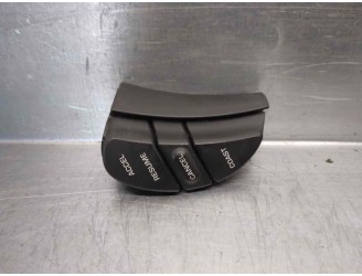 Steering wheel control replacement part for Chrysler Sebring saloon (JR41) 2.0 LE OEM IAM reference 04760352AD 