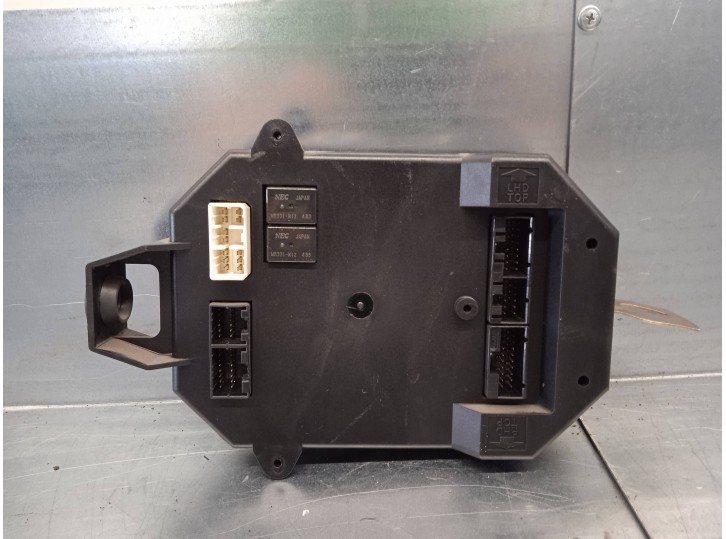 Recambio de modulo electronico para mg serie 800 (rs) 827 si referencia OEM IAM YWC10217 52010008 