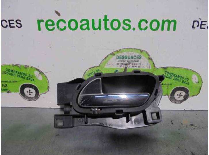Replacement front left interior door handle for Citroën C6 Exclusive OEM IAM reference 96526178VD 