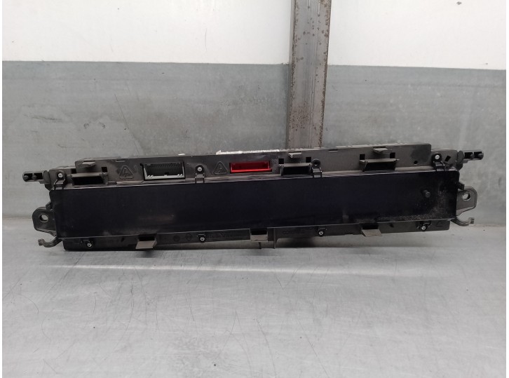 Recambio de cuadro instrumentos para renault scenic ii 1.9 dci diesel referencia OEM IAM P8200461295H 28113353 