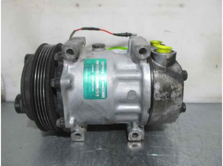 Recambio de compresor aire acondicionado para renault twingo (co6) 1.3 cat referencia OEM IAM 7700860997C 7827B SANDEN