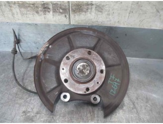 Replacement rear left stub axle for Peugeot 607 (S2) 2.7 HDi FAP CAT (UHZ / DT17TED4) OEM IAM reference 334041 