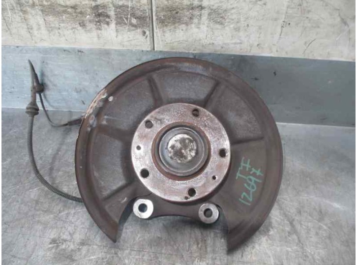 Recambio de mangueta trasera izquierda para peugeot 607 (s2) 2.7 hdi fap cat (uhz / dt17ted4) referencia OEM IAM 334041 