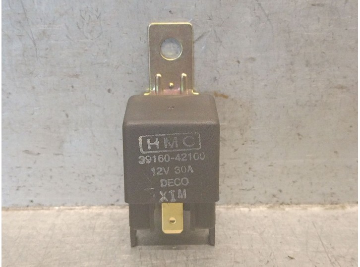 Recambio de rele para hyundai h-1 / starex autobús (a1) 2.5 tci referencia OEM IAM 3916042100 3916042100 DECO