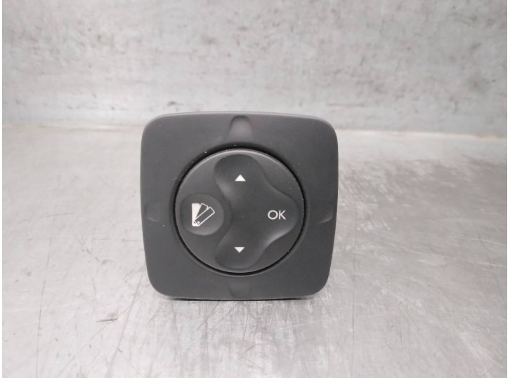 Recambio de interruptor para renault scenic iii 1.5 dci diesel referencia OEM IAM 28188810  