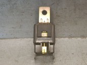 Recambio de rele para hyundai h-1 / starex autobús (a1) 2.5 tci referencia OEM IAM 3916042100 3916042100 DECO