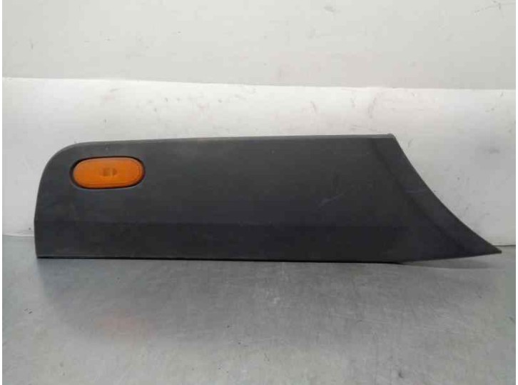 Recambio de molduras delanteras para mercedes-benz sprinter ii caja cerrada cdi cat referencia OEM IAM A9066903262  