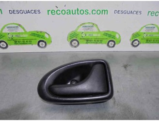 Recambio de maneta interior delantera derecha para renault master ii phase 2 caja cerrada 2.5 diesel referencia OEM IAM 77008300