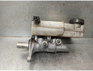 Recambio de bomba freno para renault megane iii coupe 1.4 tce referencia OEM IAM 460910009R  