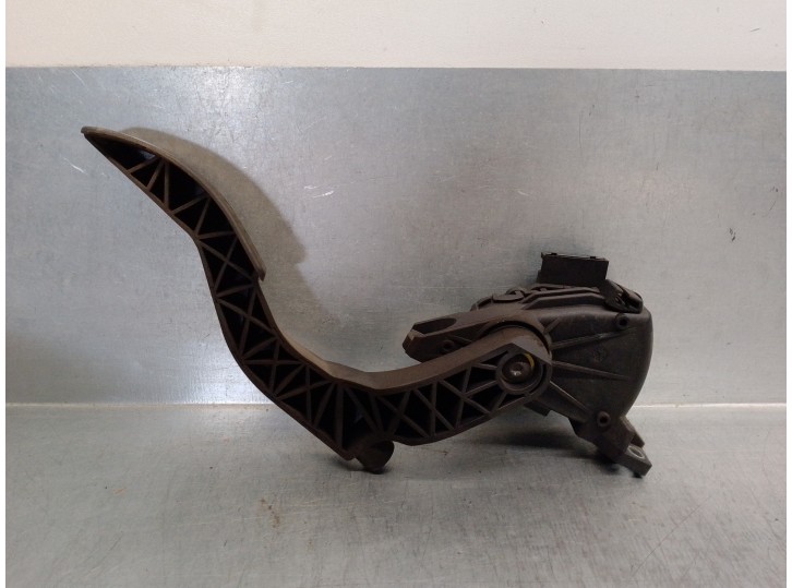 Recambio de potenciometro pedal para audi a4 berlina (8e) 2.0 20v cat (alt) referencia OEM IAM 8E1721523A 6PV00837501 