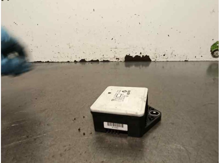 Recambio de modulo electronico para bmw serie 5 berlina (e60) 520d referencia OEM IAM 34526782370 0265005681 BOSCH