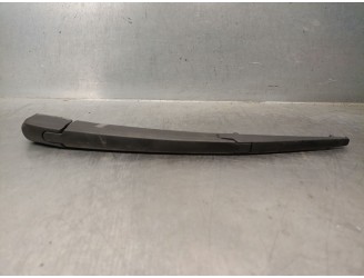Replacement rear wiper arm for Kia Stonic (YB) 1.0 T-GDI OEM IAM reference 988112P000 