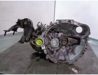 Recambio de caja cambios para toyota avensis berlina (t 22) 2.0 16v cat referencia OEM IAM 90910042 303002B790 