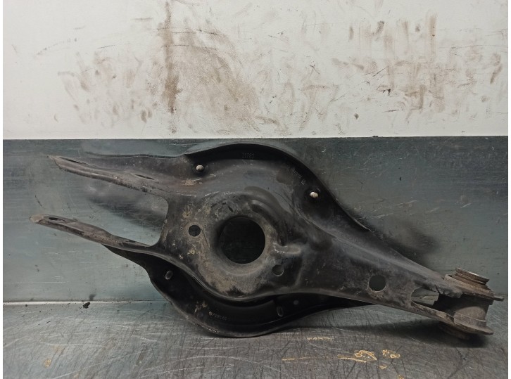 Recambio de brazo suspension inferior trasero izquierdo para bmw serie 3 lim. (f30) 2.0 turbodiesel referencia OEM IAM 333267925