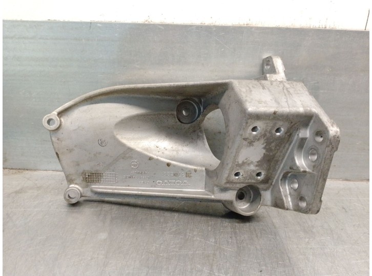 Recambio de soporte motor para volvo v40 hatchback (525) d3 referencia OEM IAM 31370633 31370633 
