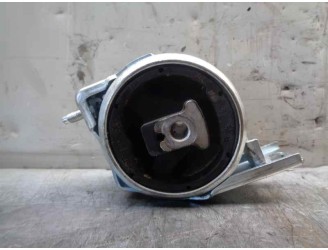 Recambio de soporte motor trasero para mercedes-benz clase a (w168) 1.9 cat referencia OEM IAM A1682401218 