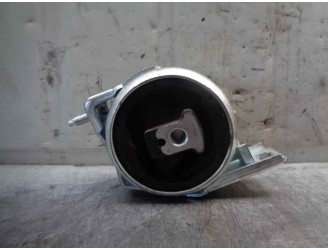 Recambio de soporte motor trasero para mercedes-benz clase a (w168) 1.9 cat referencia OEM IAM A1682401218  
