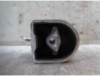 Recambio de soporte motor delantero para mercedes-benz clase a (w168) 1.9 cat referencia OEM IAM A1682401617 
