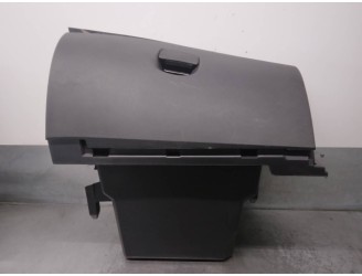 Recambio de guantera para renault megane iii berlina 5 p 1.5 dci diesel cat referencia OEM IAM 681080008R 