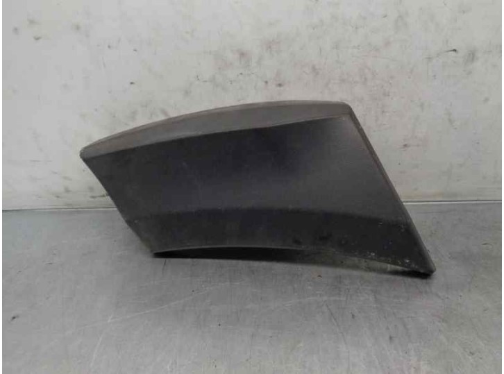 Recambio de molduras delanteras para mercedes-benz sprinter ii caja cerrada cdi cat referencia OEM IAM 9066905382  