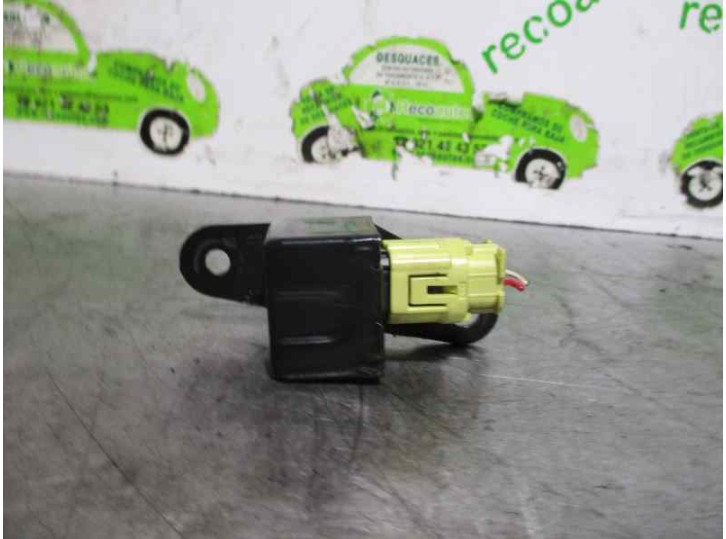 Recambio de sensor airbag para toyota celica (t23) 1.8 16v cat referencia OEM IAM 8986520010 1876006940 DENSO