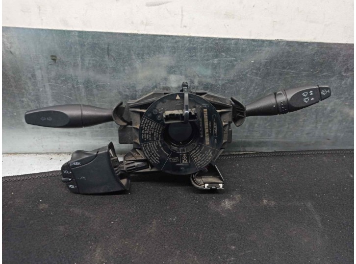 Recambio de mando luces para ford focus berlina (cak) 1.6 16v cat referencia OEM IAM 98AG17A553BC 